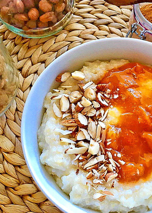 Porridge-riso-miglio-frutta-secca-marmellata
