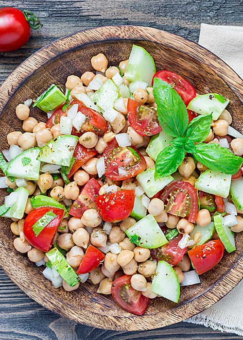 Insalata di ceci e cetrioli