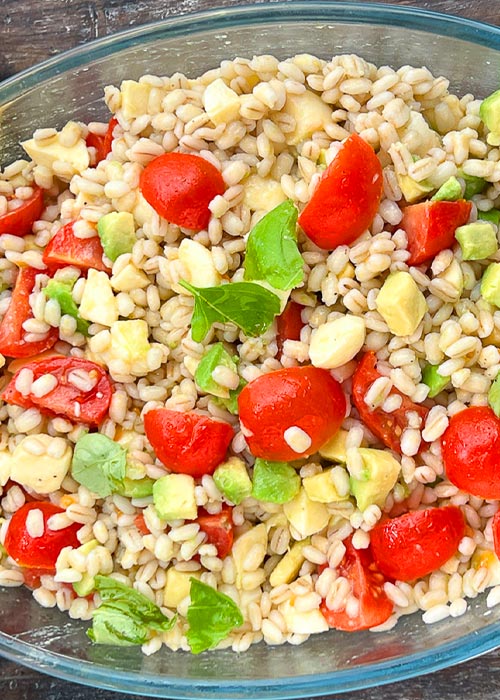 Insalata di farro con avocado