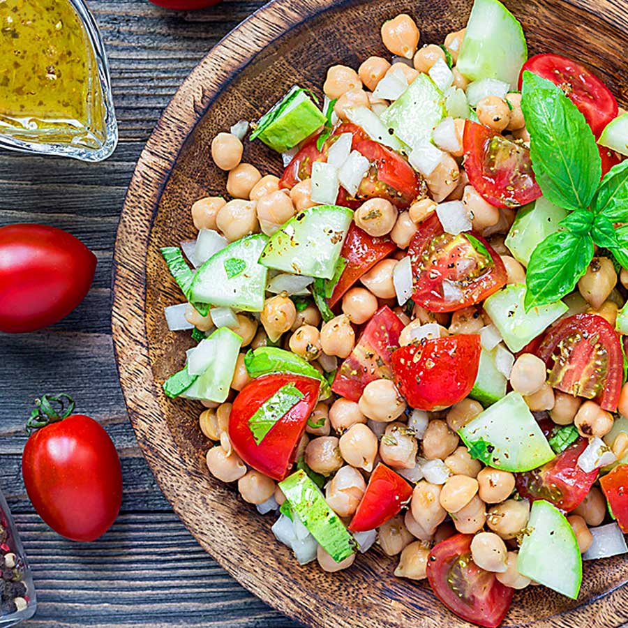 Insalata di ceci e cetrioli